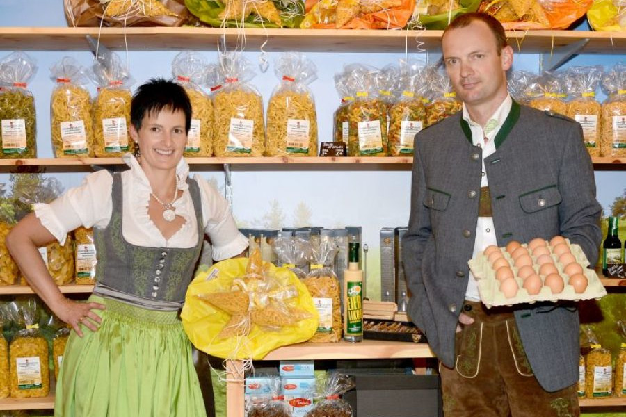 Passail; Almo; Nudelerzeugung; Freilandeier